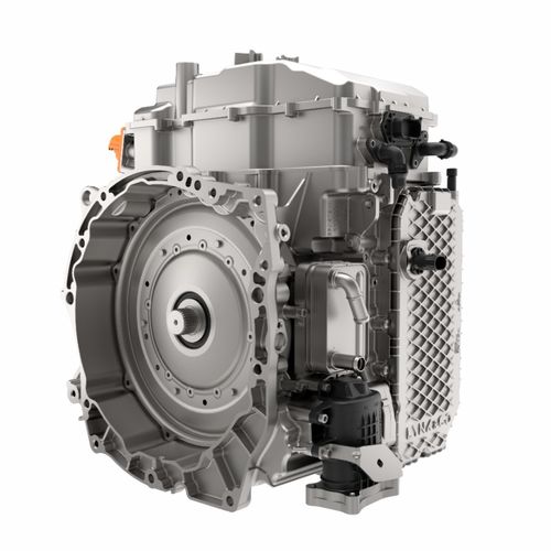 一箱油刷新1426.1km續(xù)航新紀(jì)錄 星越l雷神hi x油電混動版完勝強(qiáng)勢合資品牌混動產(chǎn)品